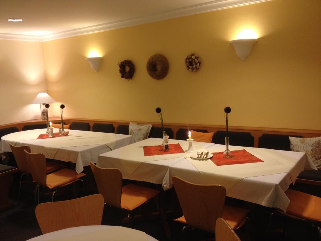 Linde Restaurant & Hotel Nussloch Ngoại thất bức ảnh