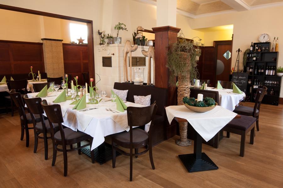 Linde Restaurant & Hotel Nussloch Ngoại thất bức ảnh